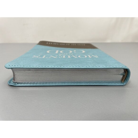 Moments With God David Jeremiah Religious Daily Devotional Book - Picture 6 of 8